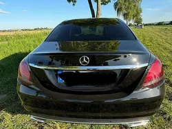 Schwarz Gebraucht 2020 Mercedes C200 Limousine | 25.999 € (Fairer Preis)