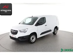 Weiss Gebraucht 2022 Opel Combo Van / Kleinbus | 14.879 € (Fairer Preis)