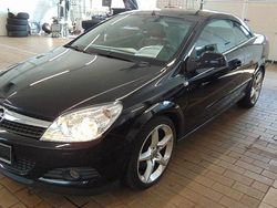 Schwarz Gebraucht 2010 Opel Astra Cabriolet Cabrio | 3.600 € (Fairer Preis)