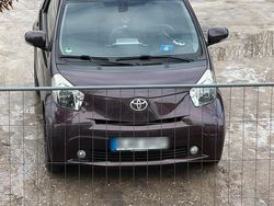 Violet Gebraucht 2014 Toyota iQ Kleinwagen | 6.900 € (Etwas zu teuer)