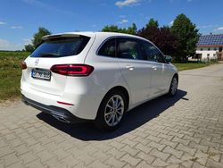 Weiß Gebraucht 2019 Mercedes B200 Van / Kleinbus | 22.900 € (Fairer Preis)