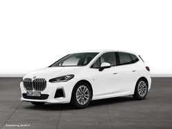 Gebraucht 2024 BMW 223 Active Tourer Luxury Line Van / Kleinbus | 44.034 € (Teuer)