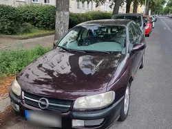 Braun Gebraucht 1994 Opel Omega Limousine | 1.550 €
