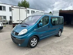 Grün Gebraucht 2007 Renault Trafic Van | 6.800 € (Teuer)