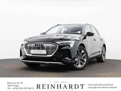 Brillantschwarz Gebraucht 2022 Audi e-tron S-Line SUV | 29.735 € (Guter Preis)
