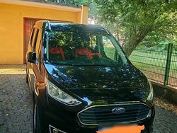 Schwarz Gebraucht 2018 Ford Tourneo Connect Titanium Van / Kleinbus | 16.999 € (Fairer Preis)