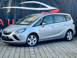 Silber Gebraucht 2014 Opel Zafira Tourer Edition Van / Kleinbus | 8.790 € (Fairer Preis)