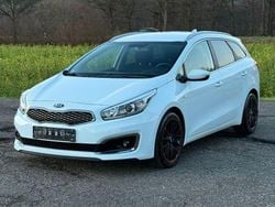Weiß Gebraucht 2017 Kia Ceed Sportswagon DREAM-TEAM Edition Kombi | 11.990 € (Fairer Preis)
