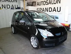 Schwarz Gebraucht 2006 Mitsubishi Colt Inform Limousine | 2.290 € (Fairer Preis)