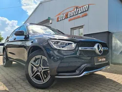 Schwarz Gebraucht 2022 Mercedes GLC300e AMG SUV | 42.990 € (Fairer Preis)