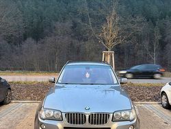Grau Gebraucht 2009 BMW X3 SUV | 6.499 € (Fairer Preis)
