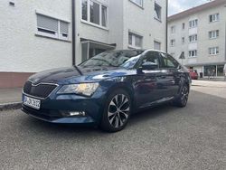 Blau Gebraucht 2018 Skoda Superb Active Limousine | 17.000 € (Teuer)