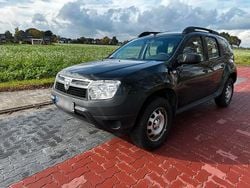 Schwarz Gebraucht 2010 Dacia Duster SUV | 6.399 € (Fairer Preis)