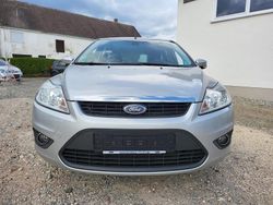 Silber Gebraucht 2009 Ford Focus Style Kombi | 3.388 € (Etwas zu teuer)