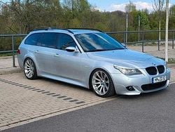 Silber Gebraucht 2007 BMW 550 M Sport Kombi | 10.999 €