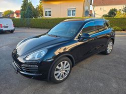Schwarz Gebraucht 2011 Porsche Cayenne SUV | 22.250 € (Etwas zu teuer)