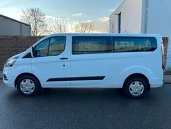 Weiß Gebraucht 2021 Ford Transit Custom Van / Kleinbus | 25.890 € (Etwas zu teuer)