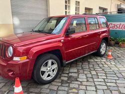 Rot Gebraucht 2012 Jeep Patriot Sport SUV | 4.999 €