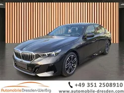 Sophistograu brillanteffekt Gebraucht 2024 BMW 520 M Sport Limousine | 49.980 € (Superpreis)