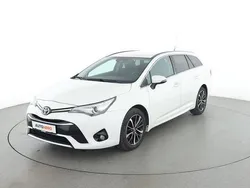 Weiß Gebraucht 2018 Toyota Avensis Team Kombi | 17.290 € (Fairer Preis)