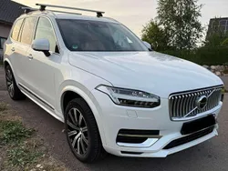 Weiß Gebraucht 2019 Volvo XC90 Inscription SUV | 39.900 € (Fairer Preis)