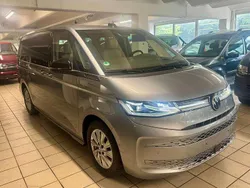 Monosilber Gebraucht 2022 VW T7 Style Van | 49.999 € (Fairer Preis)