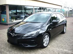 Schwarz Gebraucht 2021 Opel Astra Kombi | 9.600 € (Guter Preis)