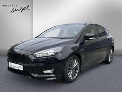 Schwarz Gebraucht 2018 Ford Focus ST Kombi | 13.899 € (Fairer Preis)