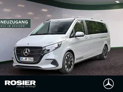 Grau / manufaktur alpingrau Gebraucht 2025 Mercedes V250 Style Van / Kleinbus | 77.880 €
