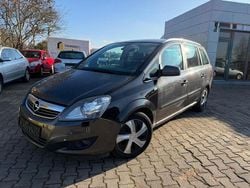 Grau Gebraucht 2009 Opel Zafira Van / Kleinbus | 1.950 € (Guter Preis)
