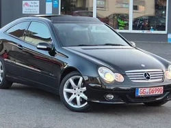 Schwarz Gebraucht 2007 Mercedes C200 Coupé | 7.950 € (Etwas zu teuer)