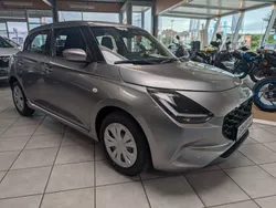 Silber Neu 2025 Suzuki Swift Club Limousine | 16.490 €