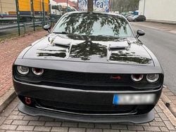 Schwarz Gebraucht 2021 Dodge Challenger SXT Coupé | 27.500 € (Etwas zu teuer)