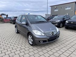 Grau Gebraucht 2010 Mercedes A180 Kleinwagen | 3.750 € (Guter Preis)