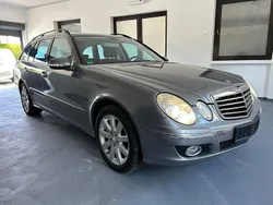 Silber Gebraucht 2009 Mercedes E50 AMG AMG Limousine | 9.850 €
