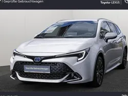Weiß Neu 2025 Toyota Corolla Kombi | 31.490 € (Superpreis)