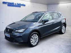 Magnetic grau metallic Gebraucht 2024 Seat Arona Style SUV | 21.970 € (Fairer Preis)