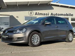 Grau Gebraucht 2014 VW Golf VII Trendline Kleinwagen | 7.990 € (Guter Preis)