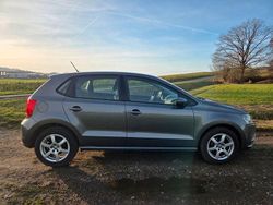 Grau Gebraucht 2014 VW Polo Comfortline Limousine | 9.450 € (Fairer Preis)