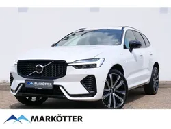 Weiss Gebraucht 2022 Volvo XC60 R-Design SUV | 46.450 € (Etwas zu teuer)