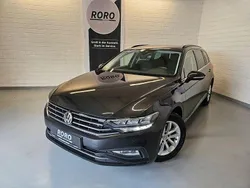 Grau Gebraucht 2019 VW Passat Business Kombi | 13.950 € (Fairer Preis)