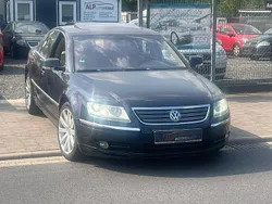 Blau Gebraucht 2005 VW Phaeton Limousine | 4.900 €