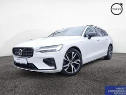 Weiss Gebraucht 2020 Volvo V60 R-Design Kombi | 32.960 € (Teuer)
