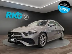 Grau Gebraucht 2024 Mercedes A200 AMG Limousine | 32.420 € (Fairer Preis)