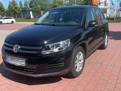 Schwarz Gebraucht 2014 VW Tiguan Trendline SUV | 9.780 € (Fairer Preis)