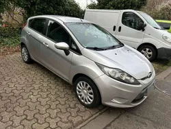 Polarsilber Gebraucht 2009 Ford Fiesta Trend Kleinwagen | 4.800 € (Fairer Preis)
