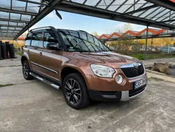 Braun Gebraucht 2013 Skoda Yeti Adventure SUV | 7.950 € (Teuer)