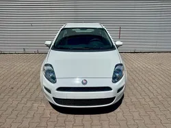 Weiß Gebraucht 2014 Fiat Punto Young Kleinwagen | 2.690 € (Superpreis)