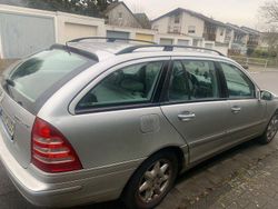 Silber Gebraucht 2004 Mercedes C180 Classic Kombi | 1.350 € (Superpreis)