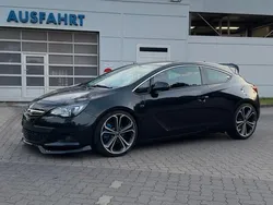 Opel Astra GTC